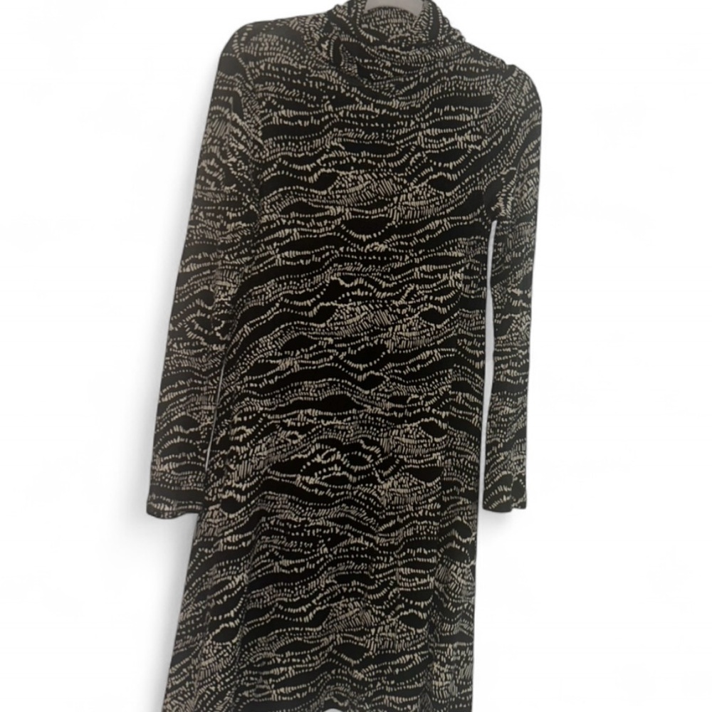 Anthropologie‎ Maeve S Turtleneck Dress Black and Cream Print Asymmetrical Hem